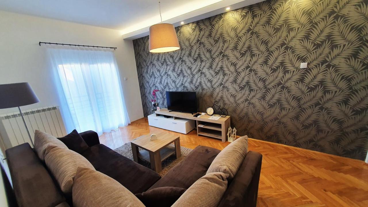 Apartments Spring Čačak Extérieur photo