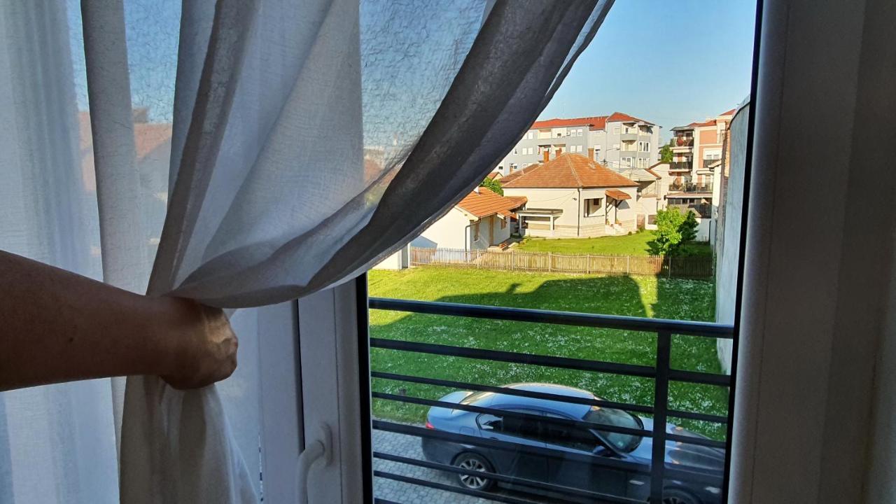 Apartments Spring Čačak Extérieur photo