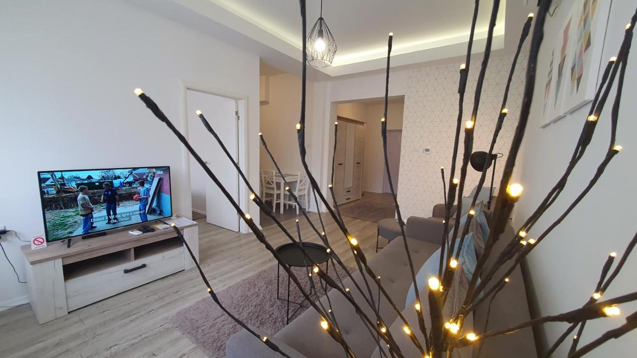 Apartments Spring Čačak Extérieur photo