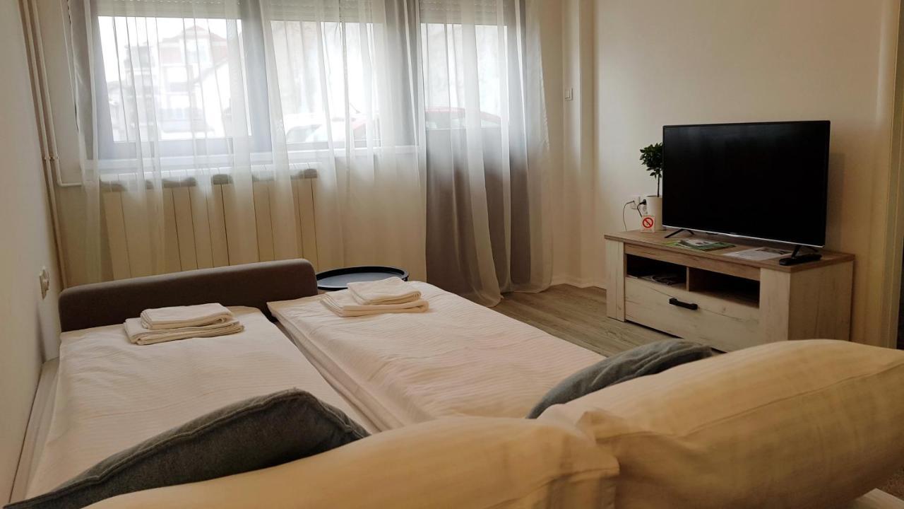 Apartments Spring Čačak Extérieur photo